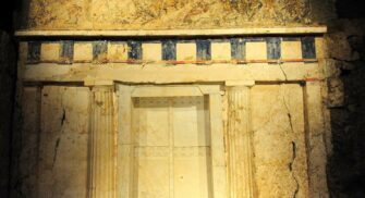 Онлайн-лекция «Тайны гробниц царей древней Македонии»